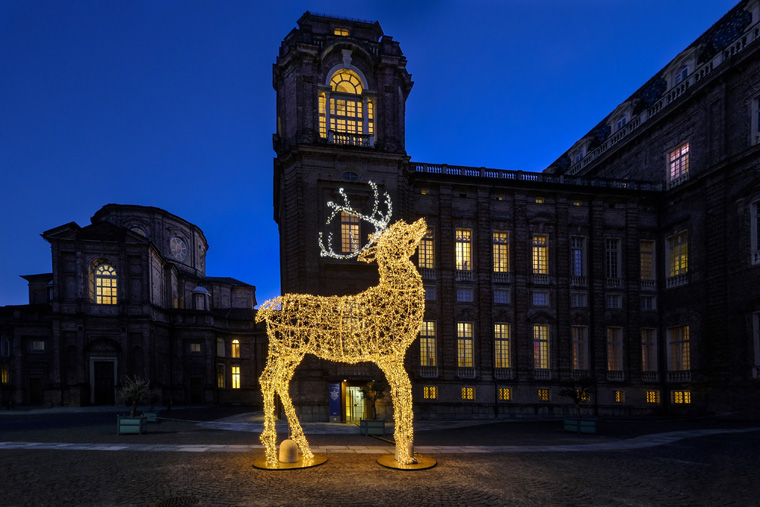 Palacio del Venaria, el Ciervo iluminado