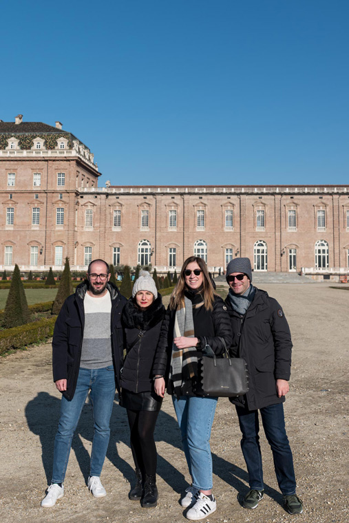 Alessandro (31 anni), Giulia (30 anni), Chiara (33 anni) e Sandro (35 anni). Da Torino e Bologna