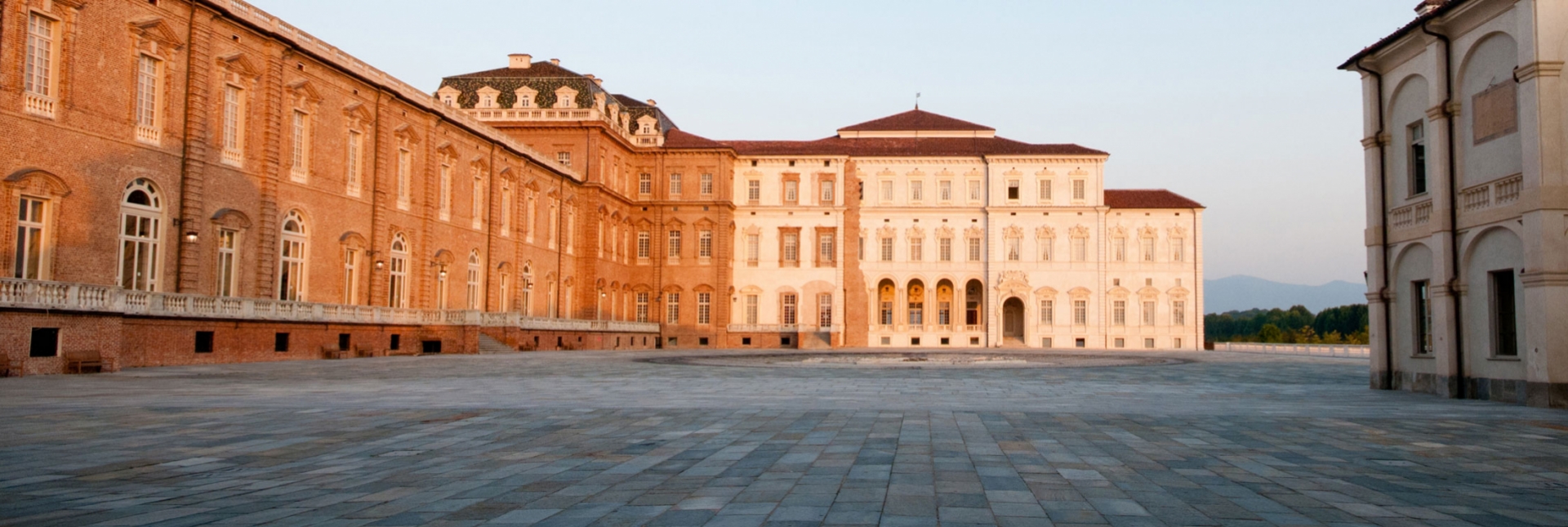Reggia di Venaria, Corte d'onore