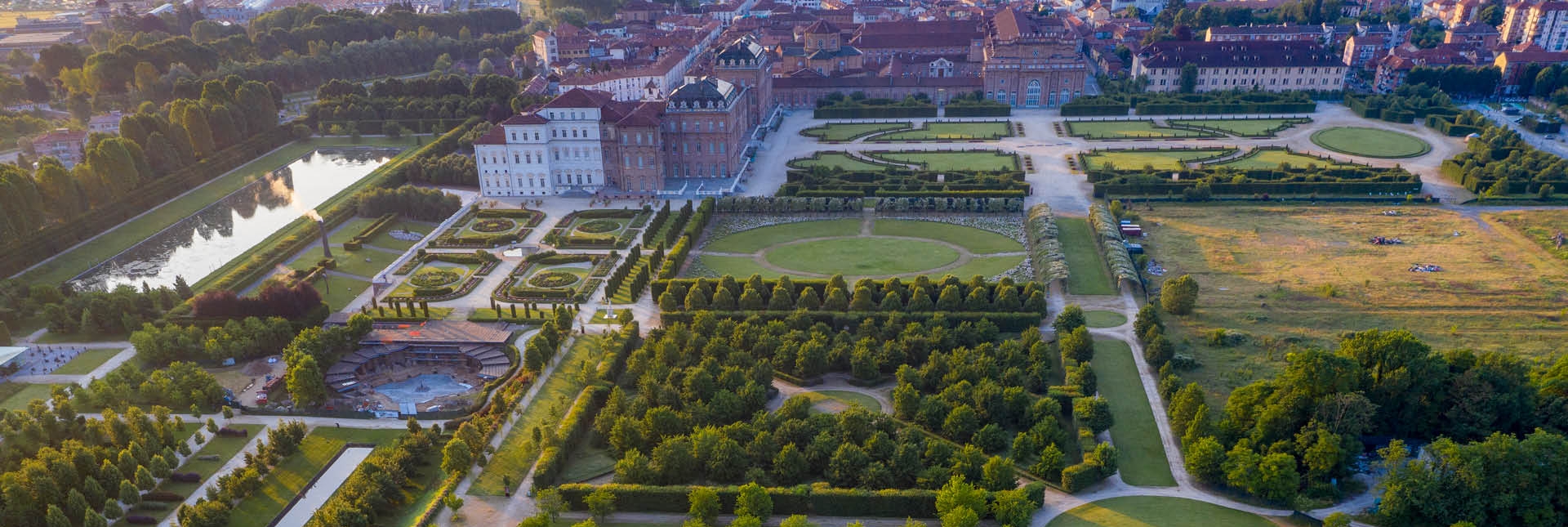 Veduta aerea della Reggia e dei Giardini - Foto di Dario Fusaro