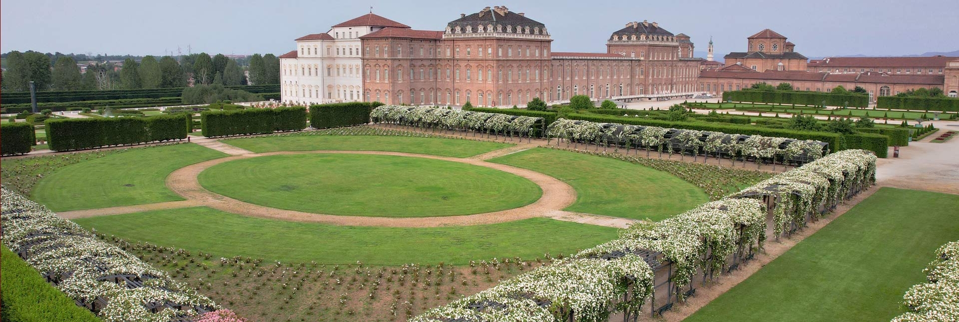 La Reggia di Venaria e il Giardino delle Rose - Foto di Michele D'Ottavio