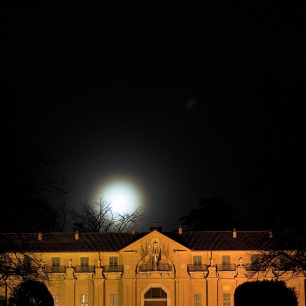 Borgo Castello di notte