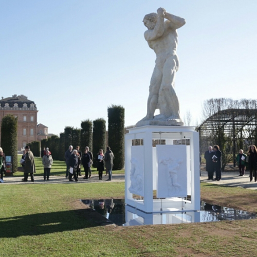 La statua dell'Ercole nei Giardini della Venaria Reale