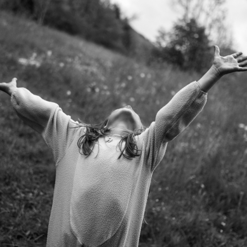 Qaurantine project. Emma, 6. Switzerland, 2020. ©Paolo Pellegrin/Magnum Photos