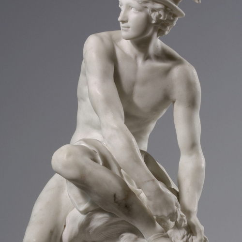 Jean-Baptiste Pigalle, Mercurio che si allaccia i calzari alati, marmo, 1744, Parigi, Muséè du Louvre – Département des Sculptures
