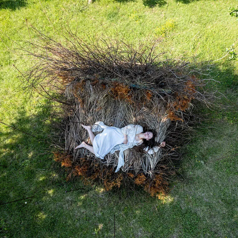 'Rigenerarti', performance a cura degli studenti dell’Accademia Albertina di Torino, veduta aerea. Foto di Michele D'Ottavio