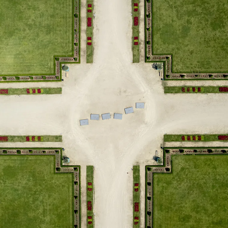 L’installazione di Giovanni Anselmo