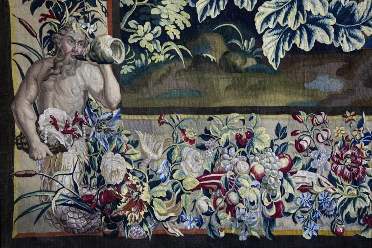 Manifattura di Bruxelles, Diana a cavallo, arazzo in lana e seta, 1660-1680, particolare