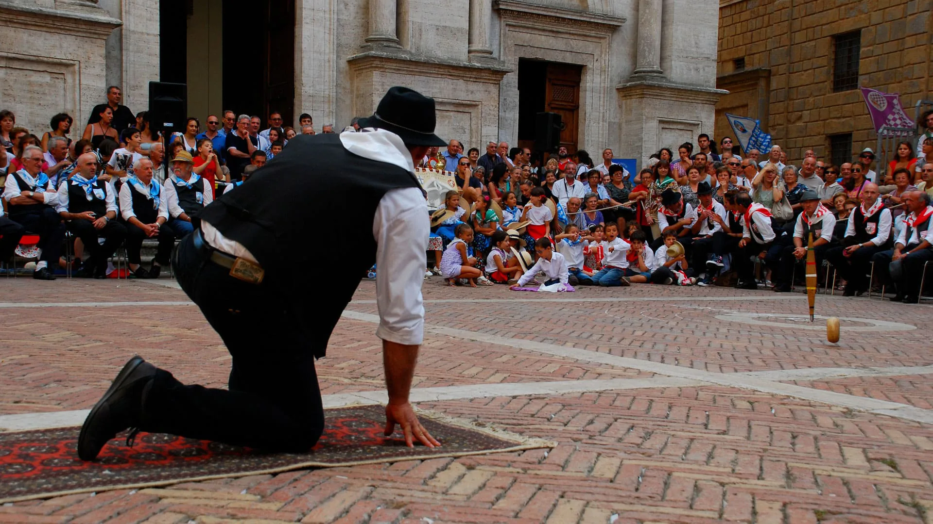 Cacio al fuso - Credits Comunità del Cacio al Fuso di Pienza
