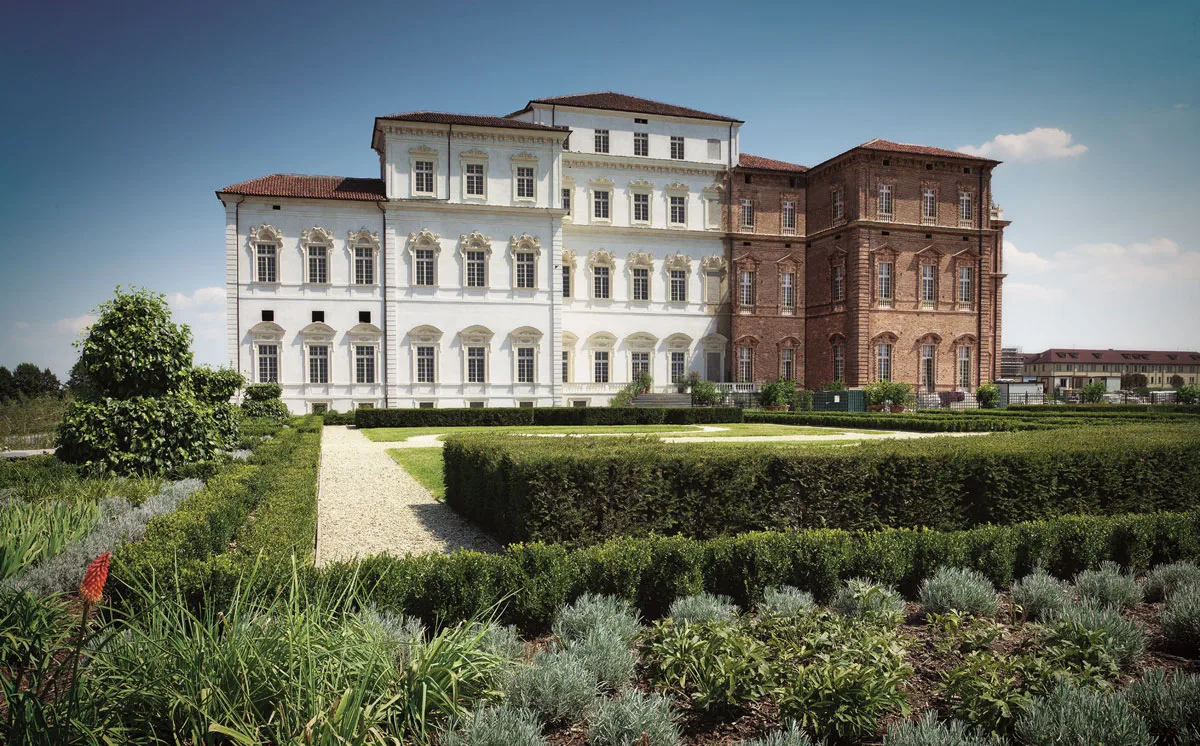Reggia di Diana vista dai Giardini