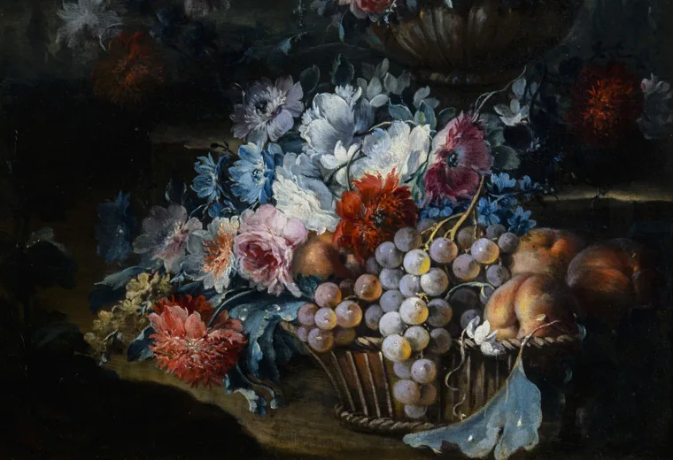 Michele Antonio Rapous. Natura morta con ghirlande di fiori intorno a un'urna e uva